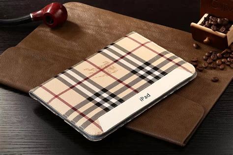 custodia i pad burberry|burberry tech accessories.